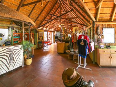 Mahangu Safari Lodge